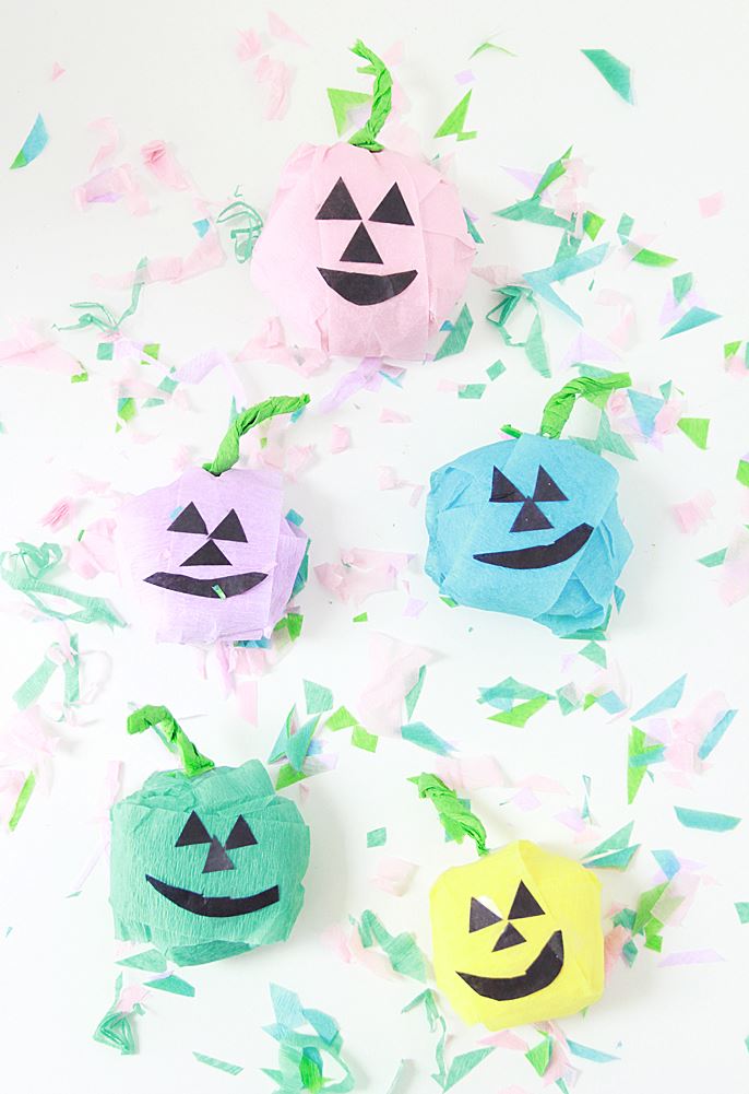 Pumpkin Halloween surprise balls from A Bubbly Life