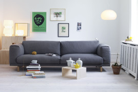 Rest sofa setting