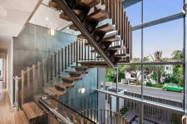 Spectacular contemporary staircase in wood