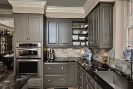 Traditional approach to using gray in the kitchen [Design: Dreammaker Bath & Kitchen]