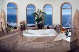 Dramatic way to showcase the view outside