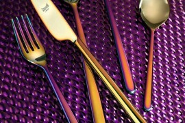 Iridescent flatware from Mircenza