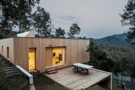 Entrance of Casa LLP conceals the breathtaking views that it holds