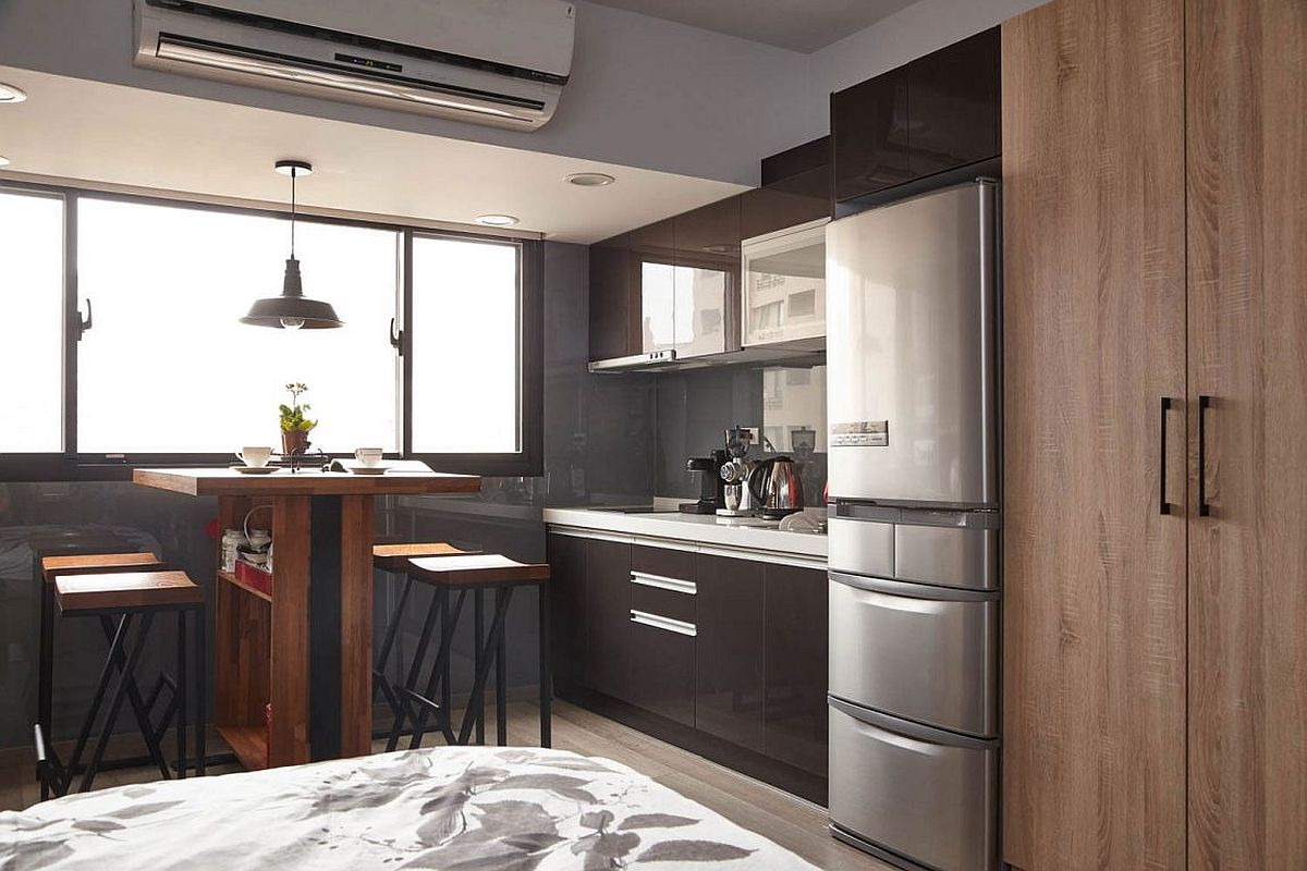 Tiny industrial loft style apartment in taipei city
