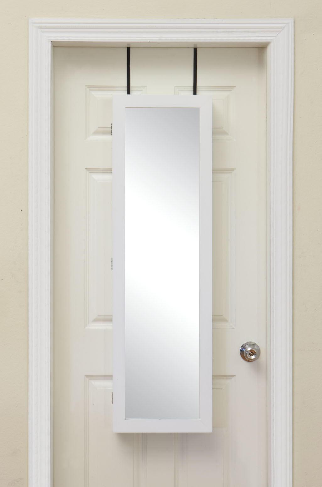 Bring Home Functional Style with an OvertheDoor Mirror