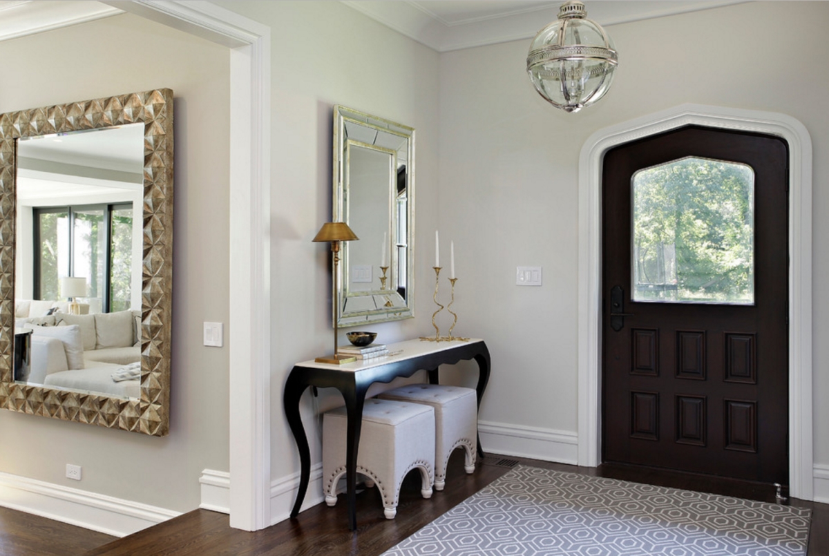 What is a foyer?