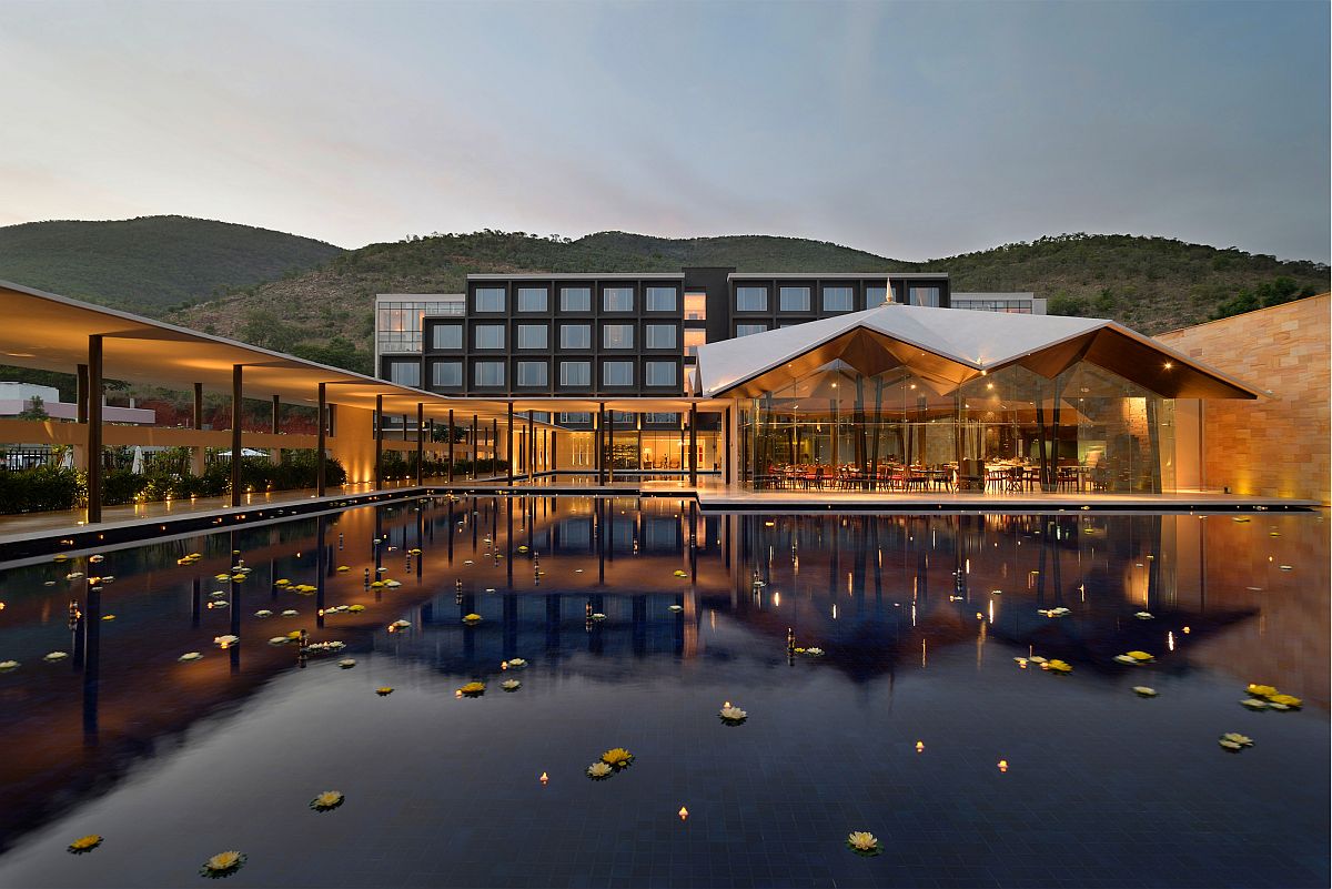 Opulent Splendor at Foothills of Saptagiri: Luxurious Dasavatara Hotel