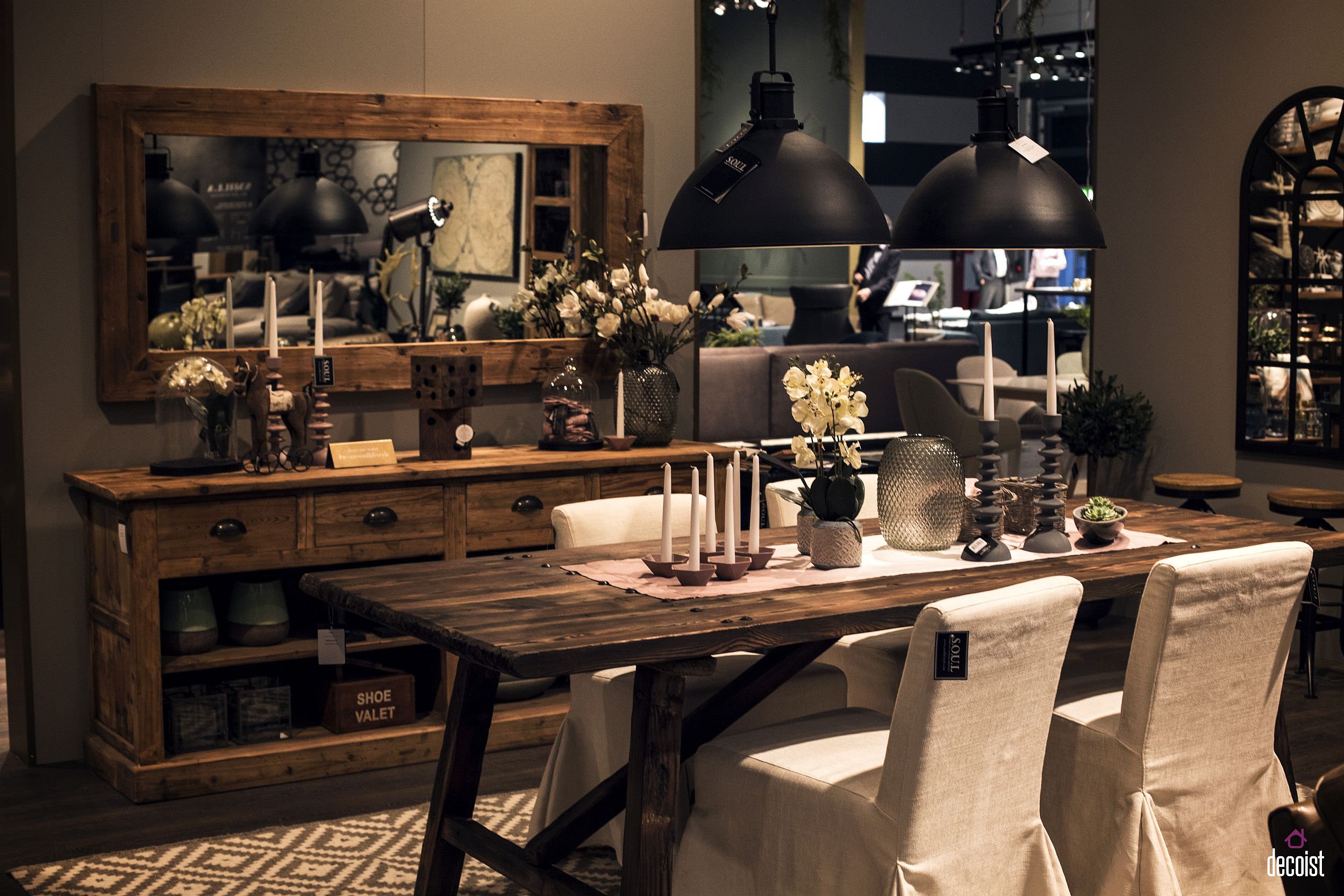 rustic traditional dining room