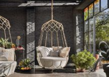 Cozy Retreat for Summer and Beyond: Sunroom Seating Ideas
