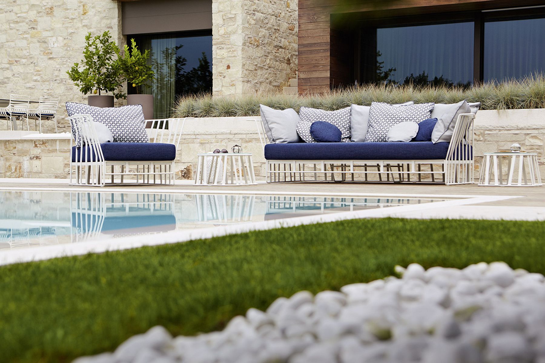 Breezy Outdoor Chairs and Sofas with Contemporary Geo Style