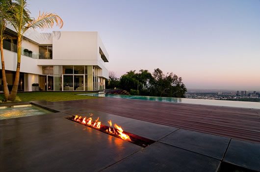 Luxury Home in LA 10