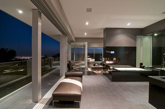 Luxury Home in LA 6