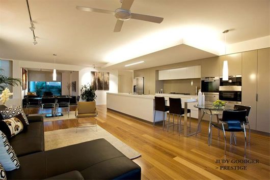 Contemporary Riverside Apartment in Brisbane