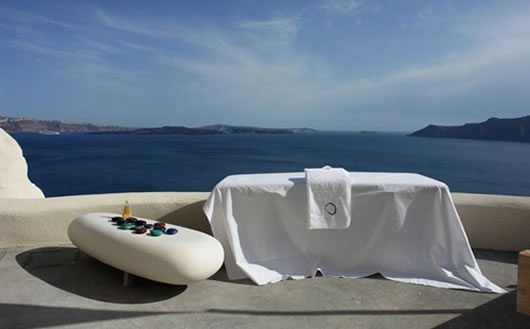 Mystique Hotel in Santorini 7