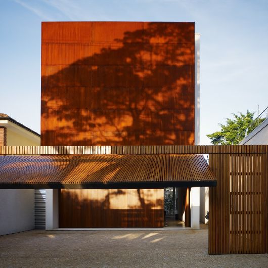 Corten House - Marcio Kogan