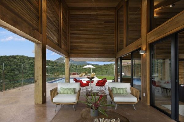 Weekend-Getaway-Mountain-House-in-Brazil-4