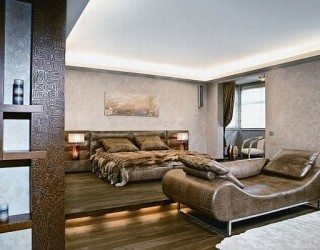 Contemporary apartment with African decorations 1