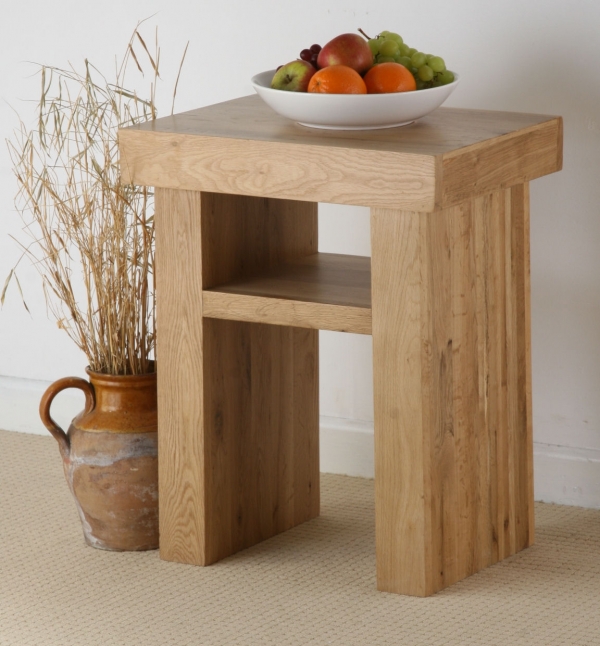 oak-furniture-solid-oak-lamp-table