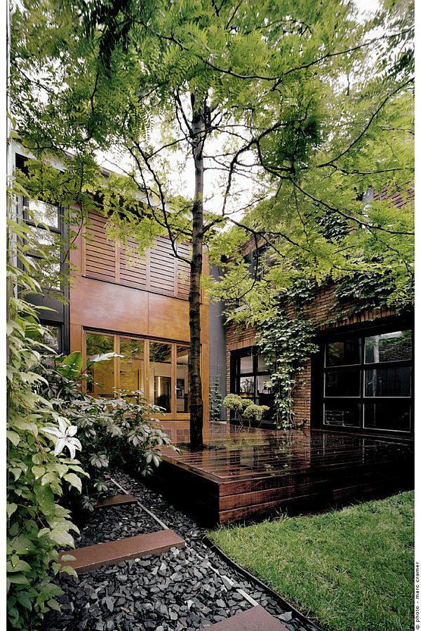 Contemporary Home (U-House) 5