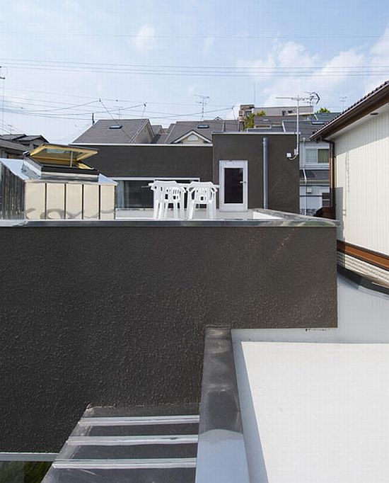 Family house in Japan 10