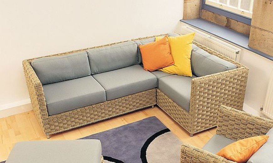 action Choir Absolute 15 contemporary corner sofas for your house | Decoist