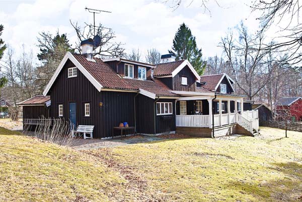 Beautiful farm house in Sweden (31)