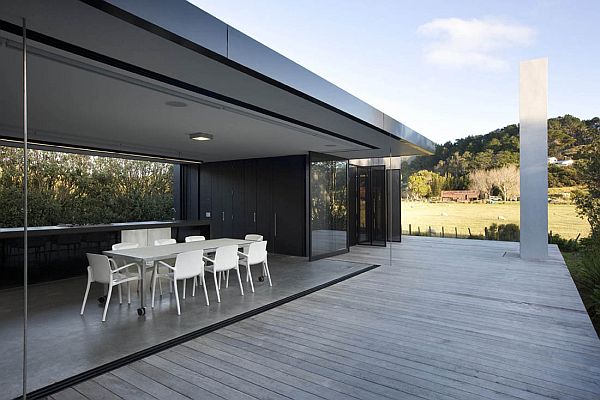 Contemporary vacation home in New Zealand 3