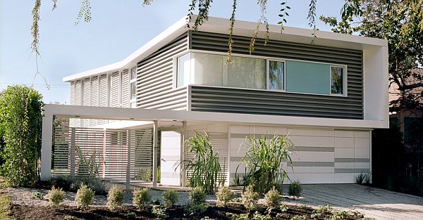 Sunlight Residence by Proto Homes 2