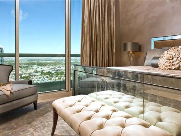 Turnberry-Place-Penthouse-4