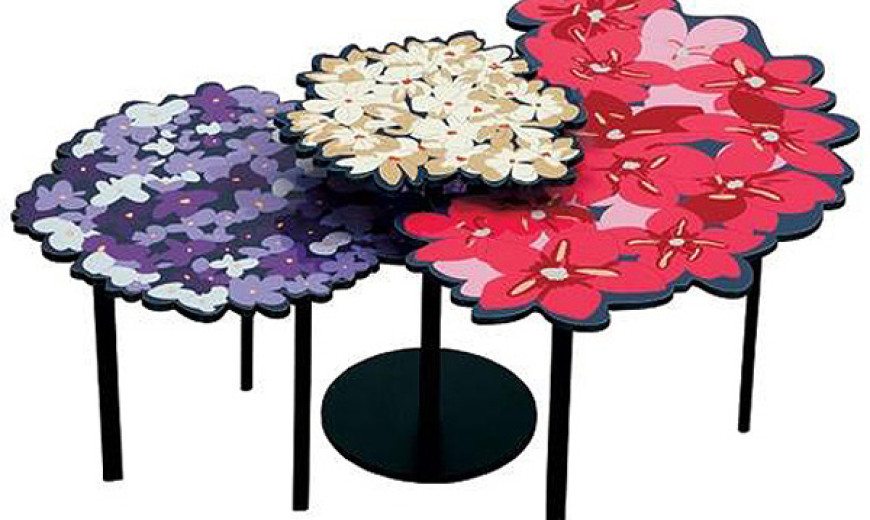 Feminine and fascinating table design: Lomi & Lou Blossoming Tables
