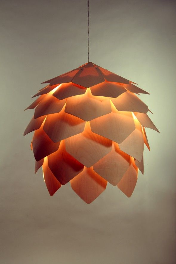 Crimean pinecone lamp 1