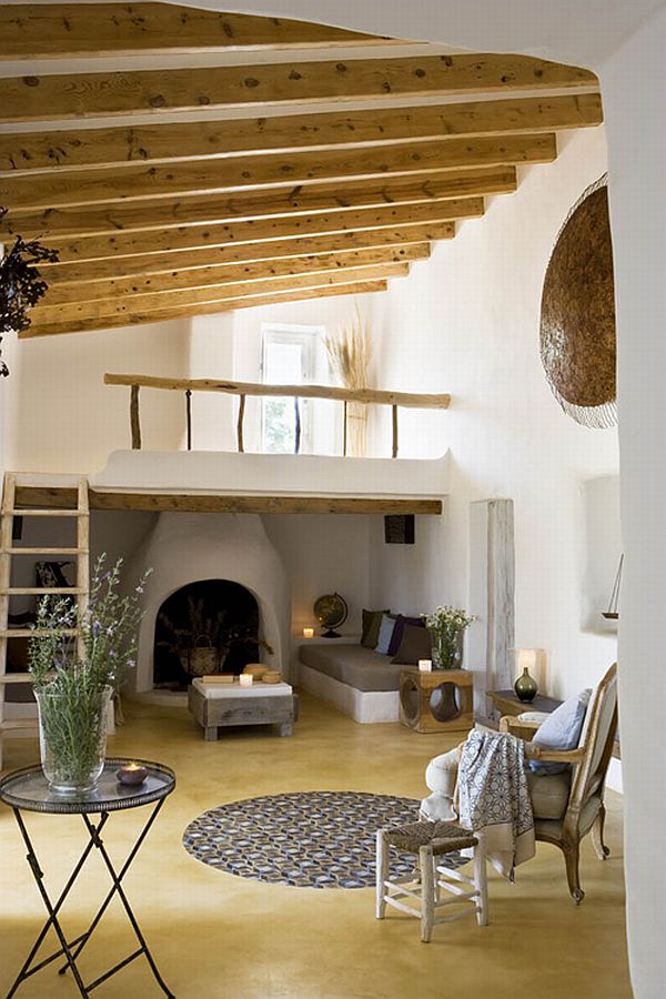 Rustic Looking Spectacular: Spanish House on Formentera Island