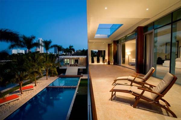 waterfront-home in-Miami-Beach (4)