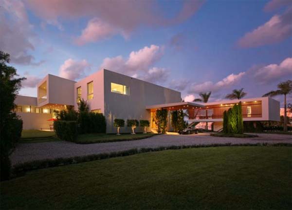 waterfront-home in-Miami-Beach (8)