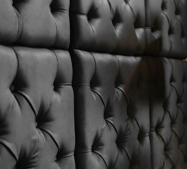 Chesterfield-Style Padded Wall Panels from Dreamwall 2