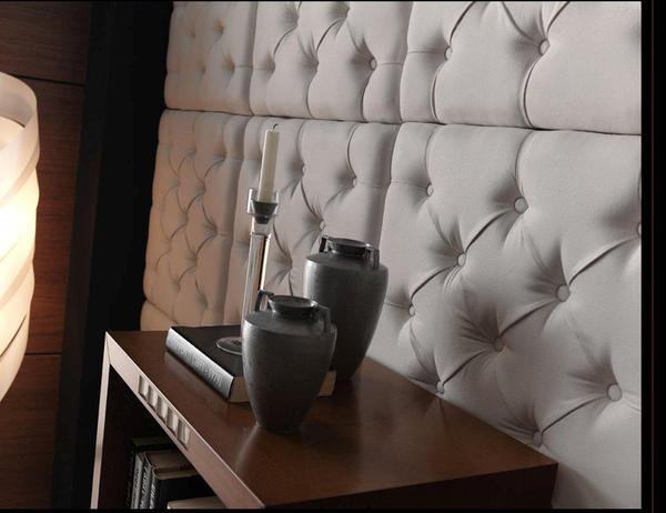 Chesterfield-Style Padded Wall Panels from Dreamwall 4