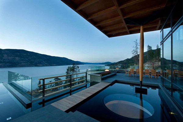 Custom Private Home in British Columbia by David Tyrell Architecture 11