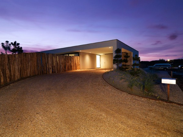 House-S-by-Grosfeld-van-der-Velde-Architecten-1