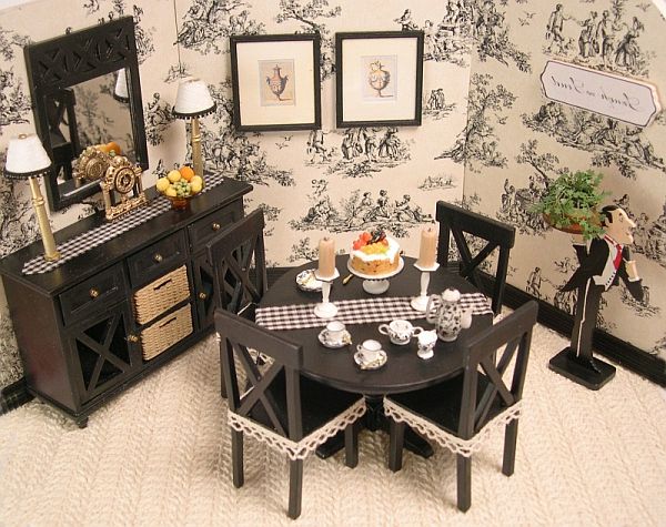 Small Space Dining Rooms