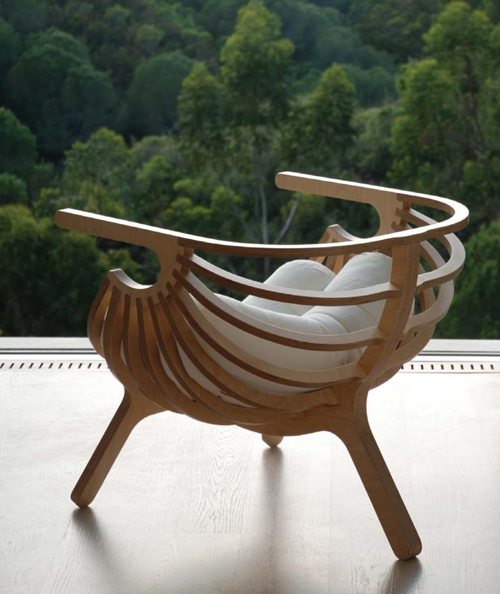 unique-plywood-chair-branca-1