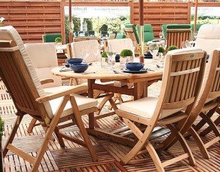 How to Maintain & Take Care Of Your Wooden Deck 