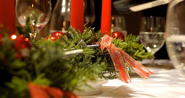 Christmas Table Decorations Inspiration 3