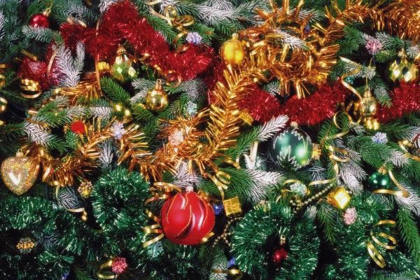 Christmas-Tree-Ornaments-1