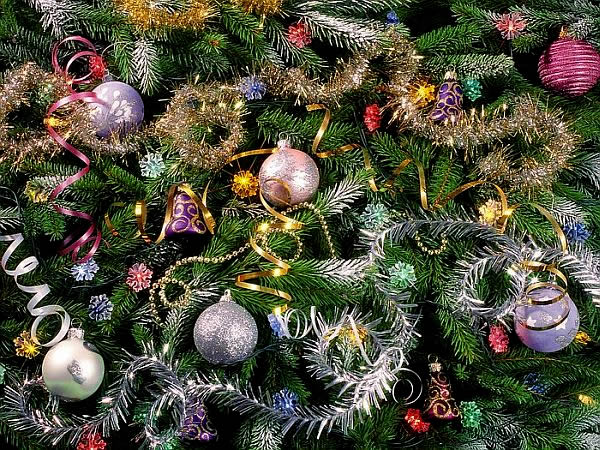 Christmas-Tree-Ornaments-6