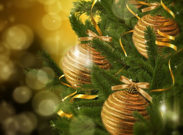 Yellow Christmas Decorations Ideas & Inspiration