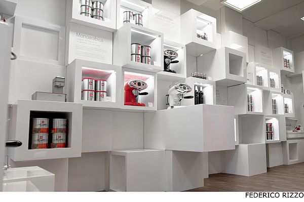 Illy-Temporary-Shop-5