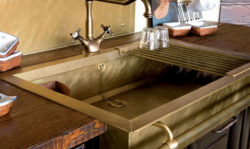 Brass Sinks that Bring about an Old World Charm