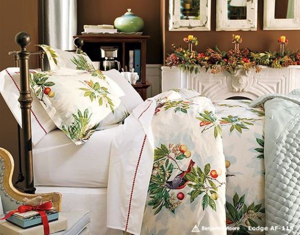 Warm and beautiful Christmas Bedding