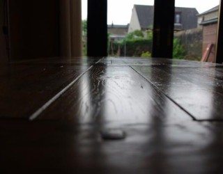 Wood Furniture Dusting and Cleaning Tips