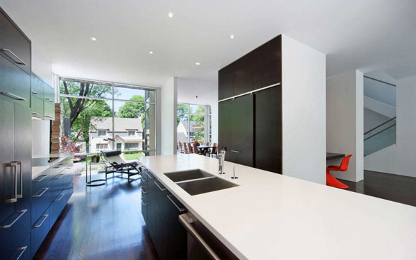 Contemporary-Fraser-Residence-in-Westboro-Village-3